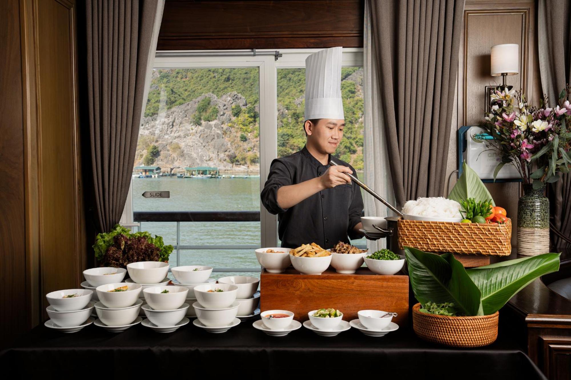 Ambassador Cruise Halong Bay Hotel Ha Long Exterior foto